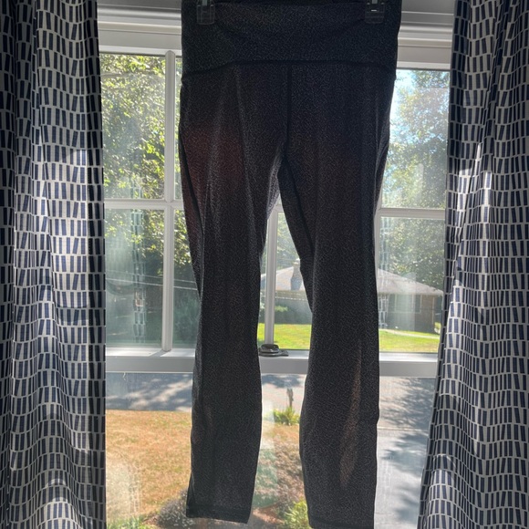 NWOT Lululemon Women's Leggings size 8 Train Times High Rise Mesh - Picture 3 of 6